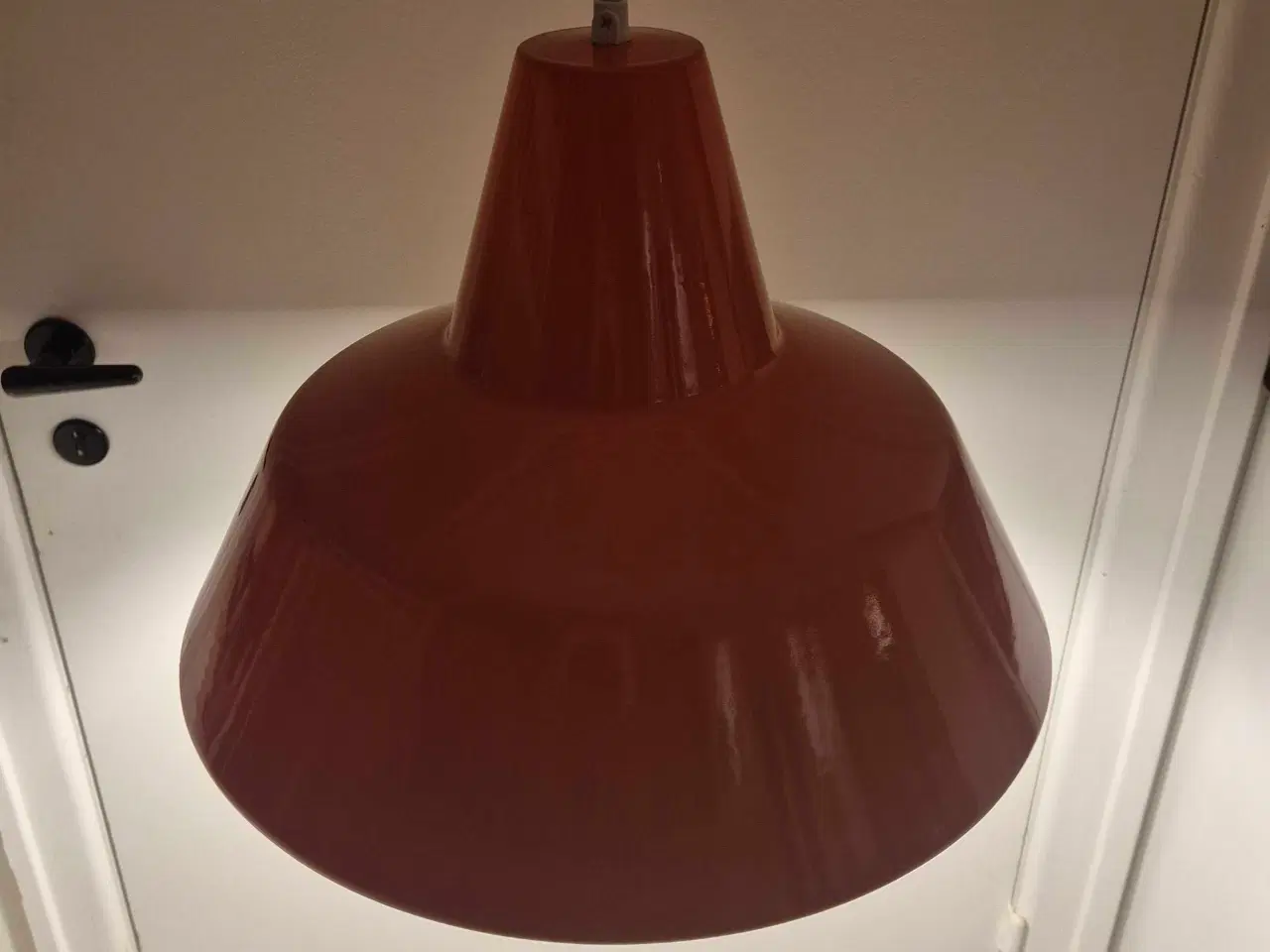 Billede 6 - Smukke værkstedspendler i rødorange emalje