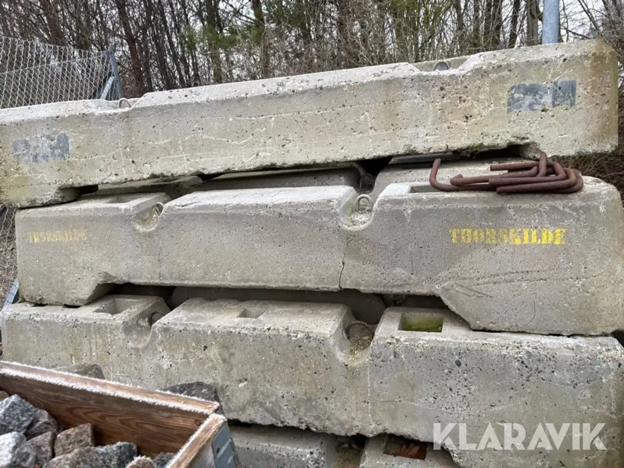 Billede 3 - Betonblokke og betonbarrierer 30 styk