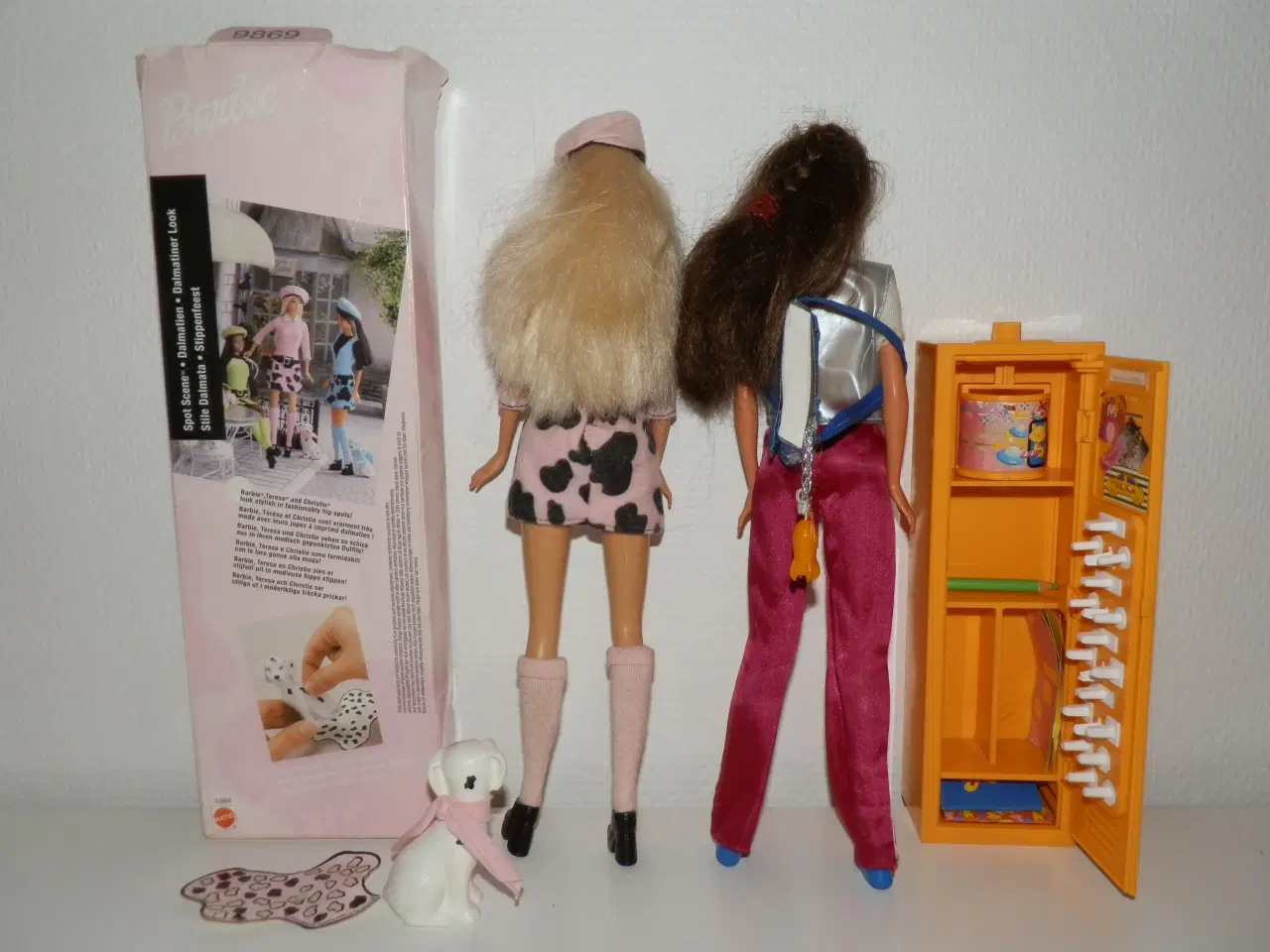 Billede 10 - Barbie high school med alt tilbehør