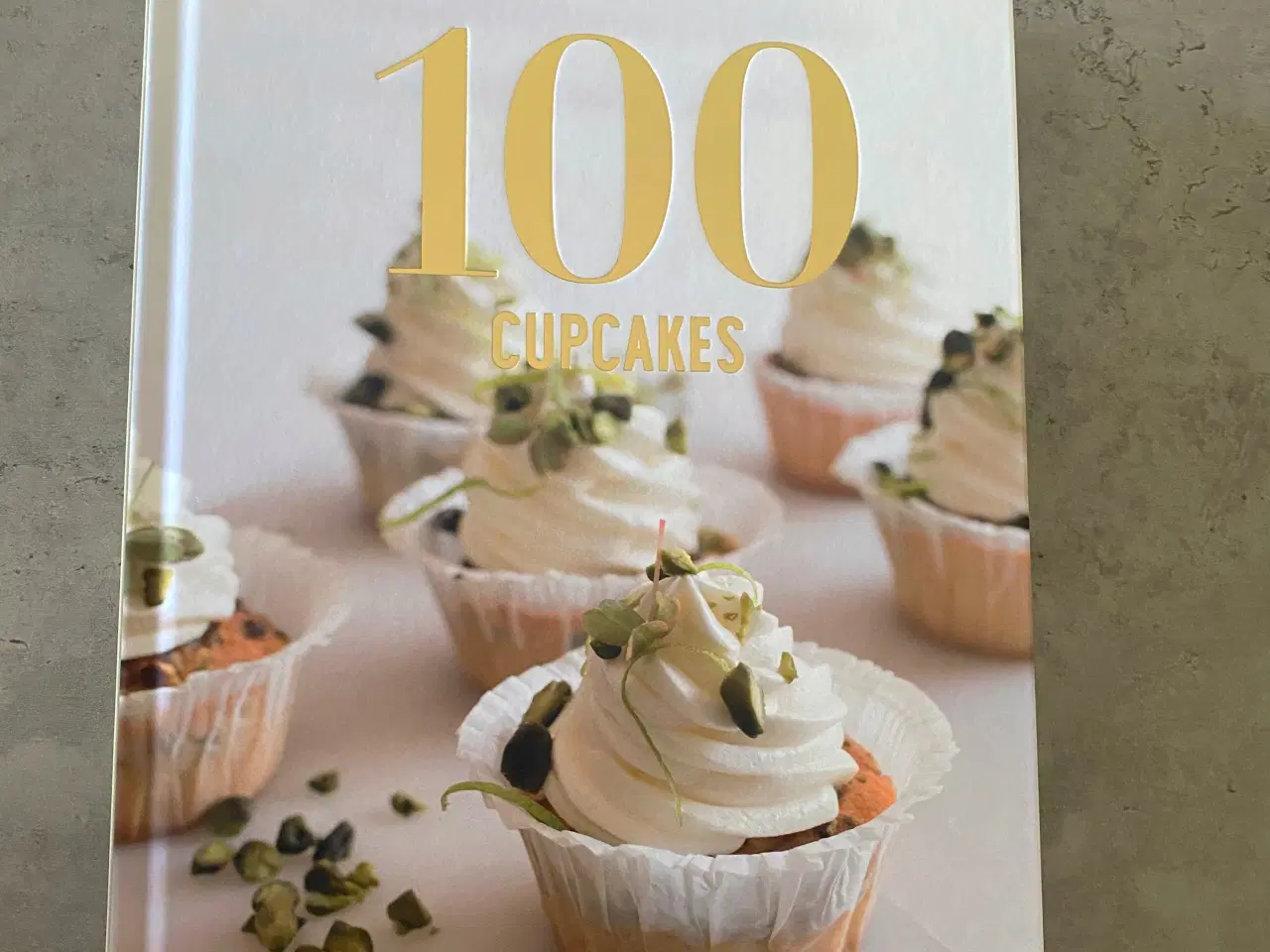 Billede 1 - 100 cupcakes bog