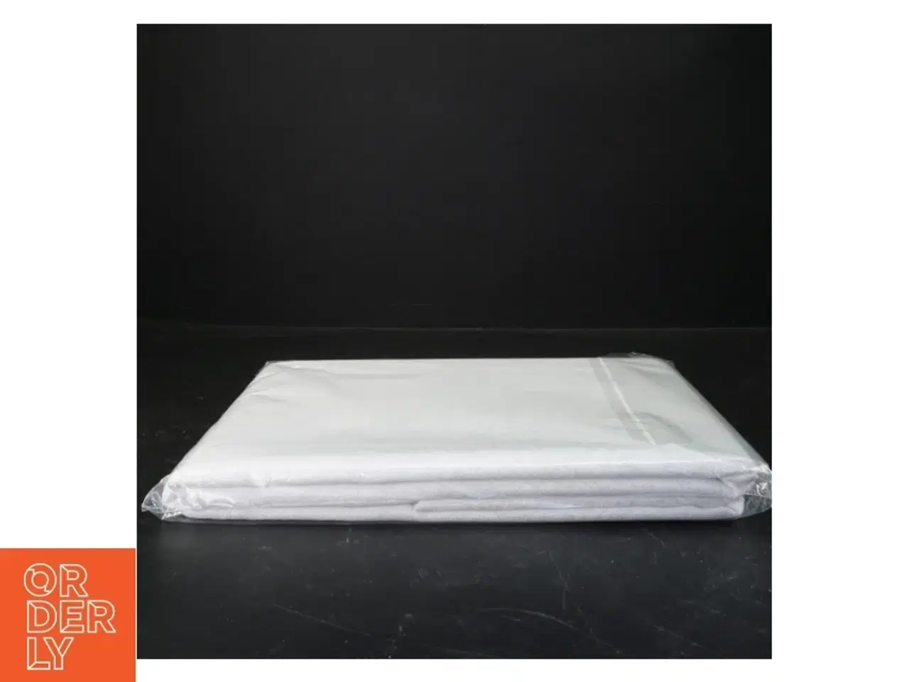Billede 2 - Hvid jacquard dug  (str. 140x220 cm)