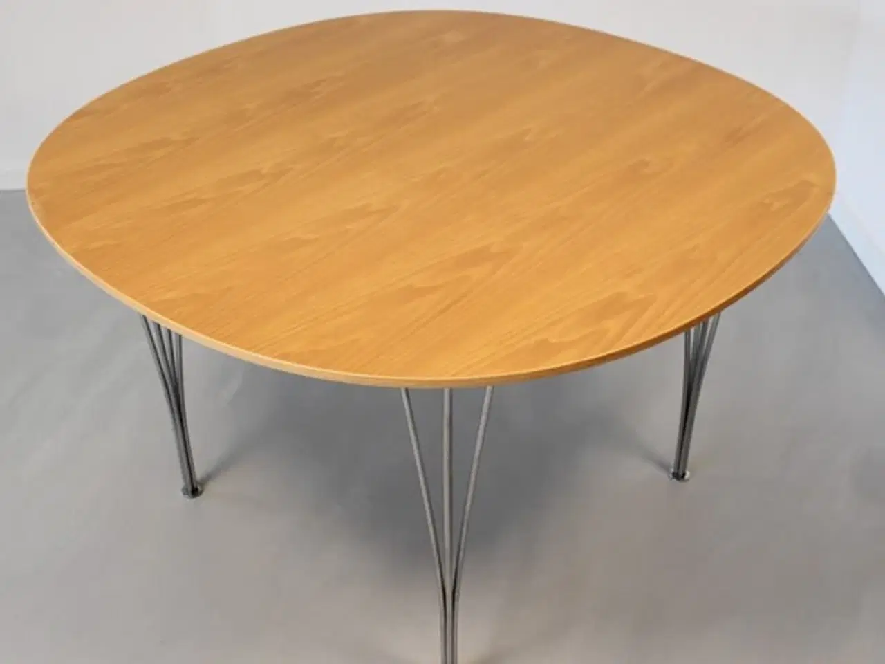 Billede 1 - Supercirkulært spisebord
