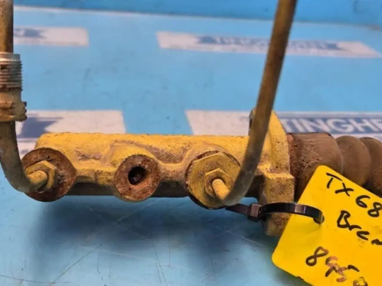 Billede 3 - New Holland TX68 Bremseventil 89509901