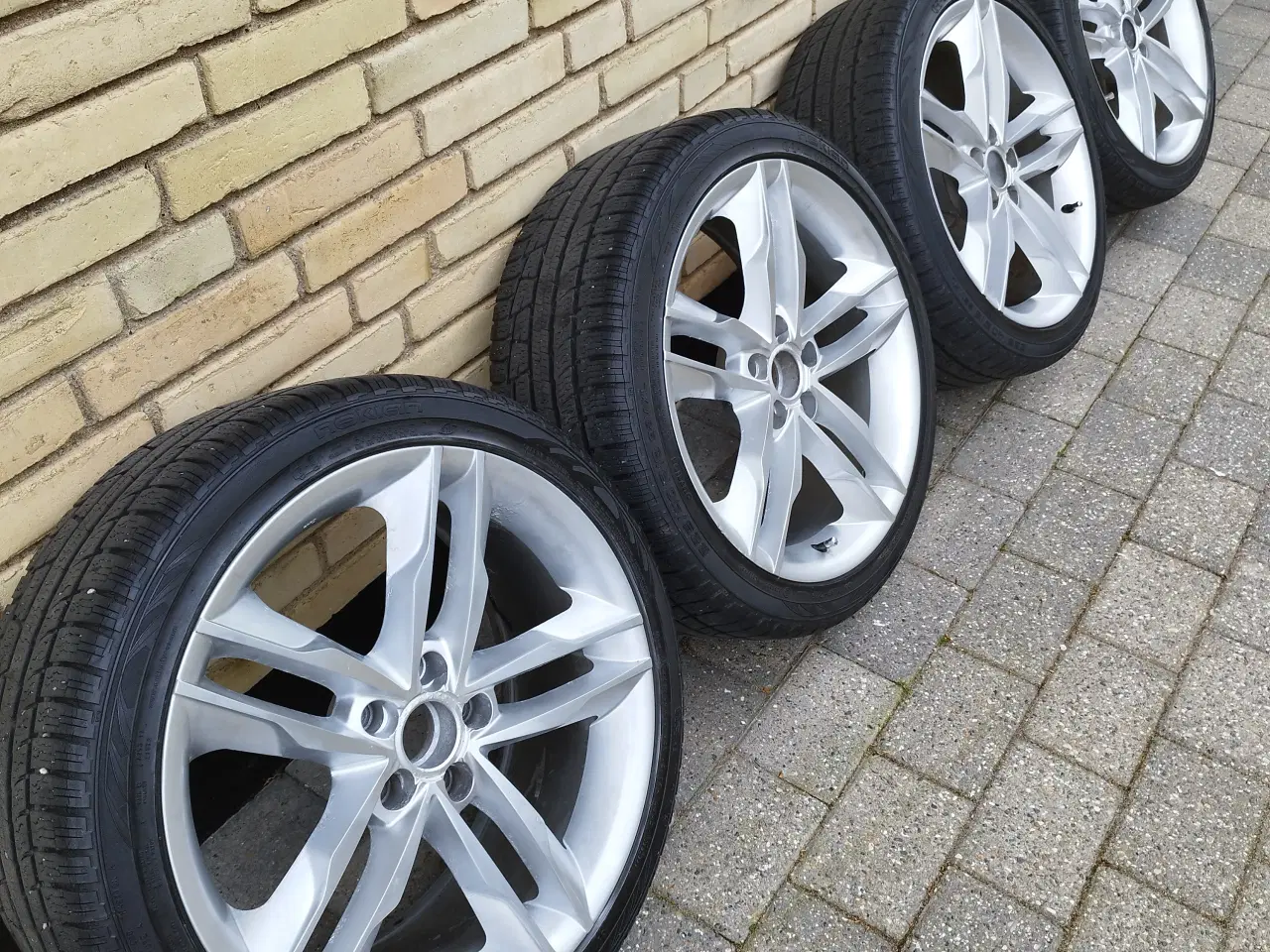 Billede 10 - 18" alufælge m/ vinterdæk sælges
