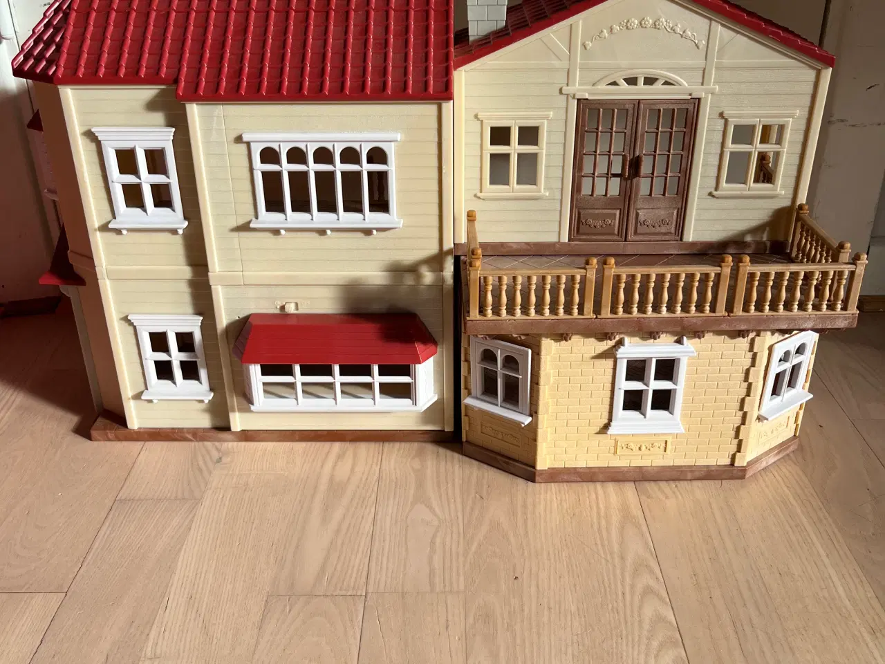 Billede 6 - Huse, kanin familie og tilbehør fra Sylvanian Fam