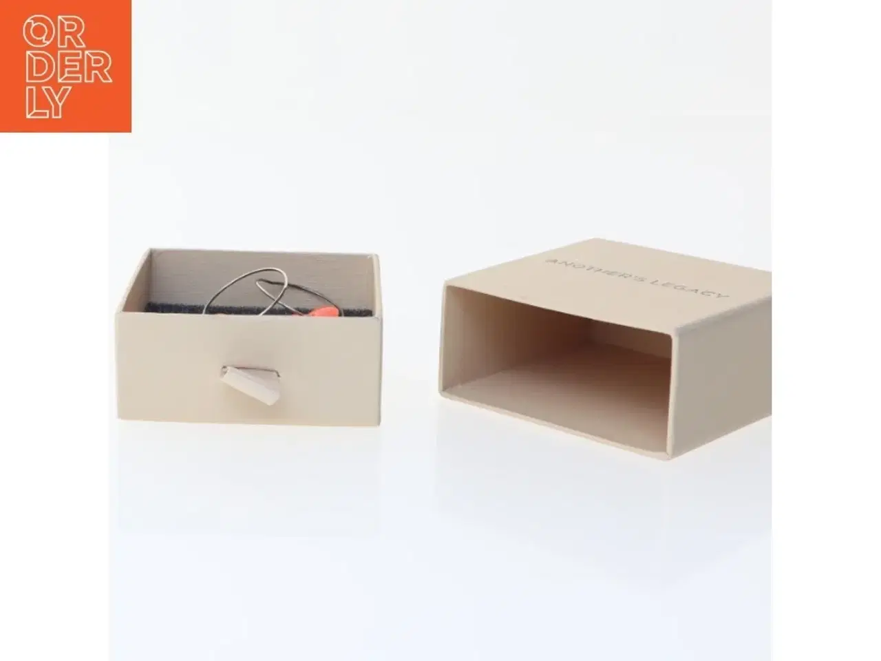 Billede 2 - Øreringe med hjertevedhæng (str. 4 cm)