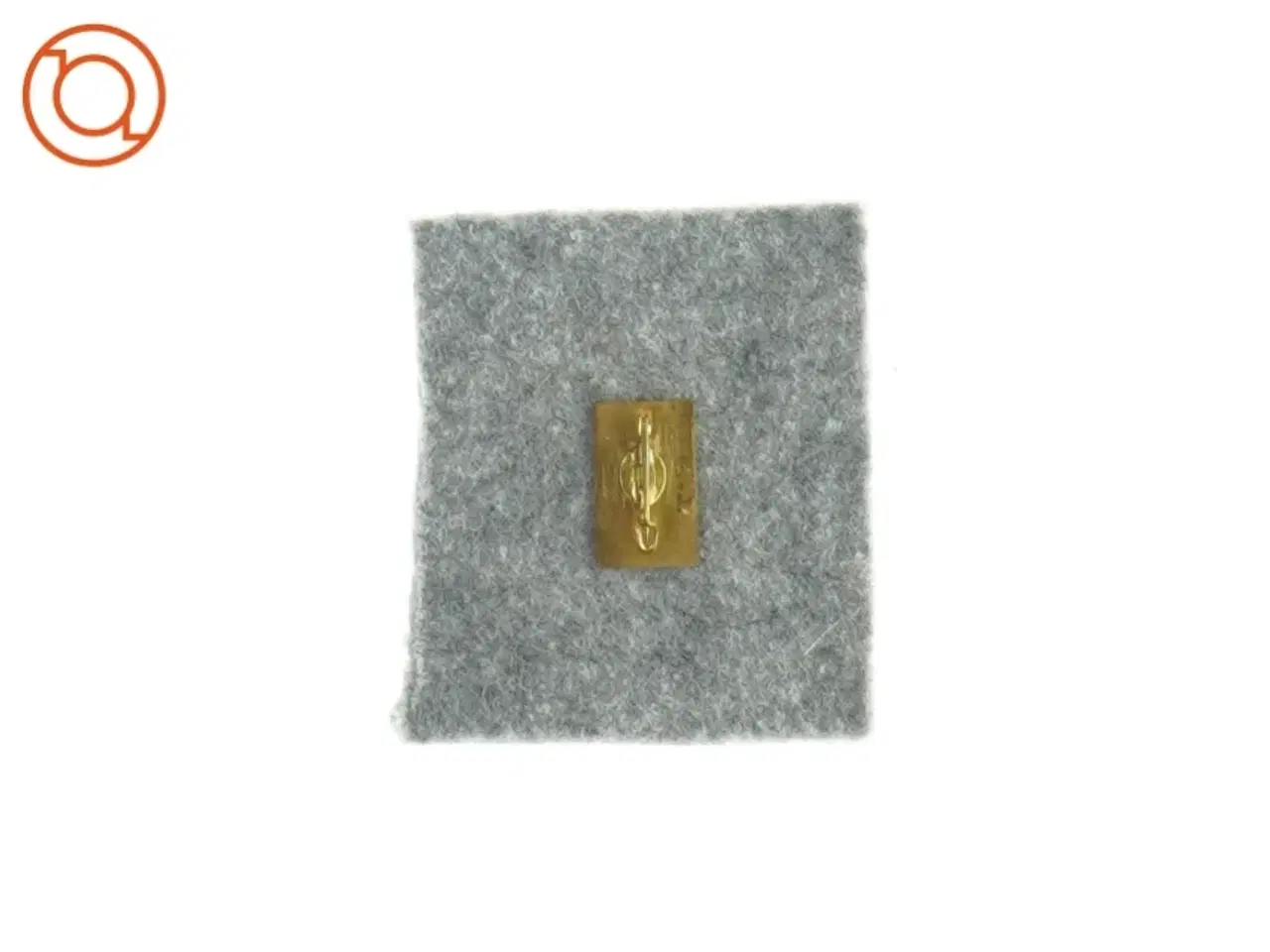 Billede 2 - Lille broche (str. LB 2x1,5 cm)