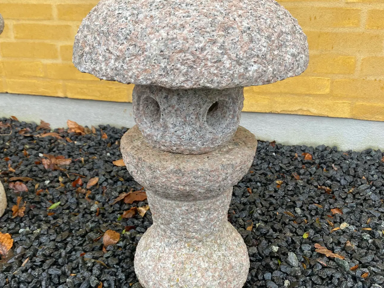 Billede 2 - Japansk granit lanterner
