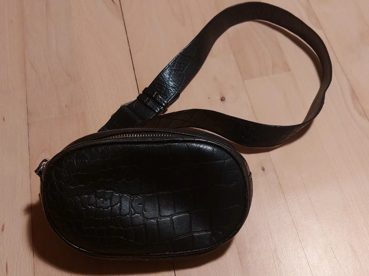 Billede 1 - Belsac bumbag, læder, sort - NY PRIS