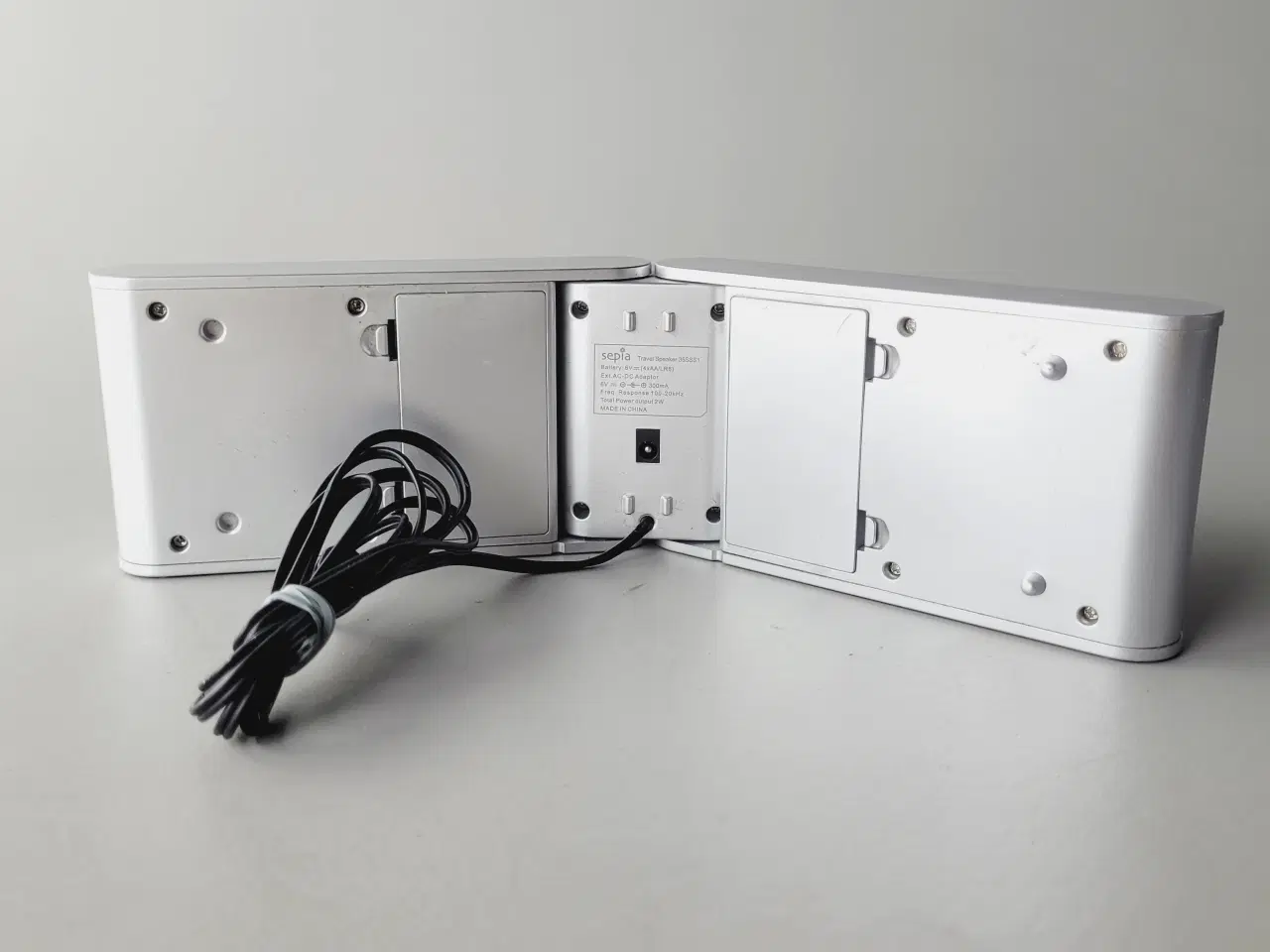 Billede 3 - ⭐️. 🎧 Sepia Rejsehøjttaler - Model 35SSS1 - Kompa