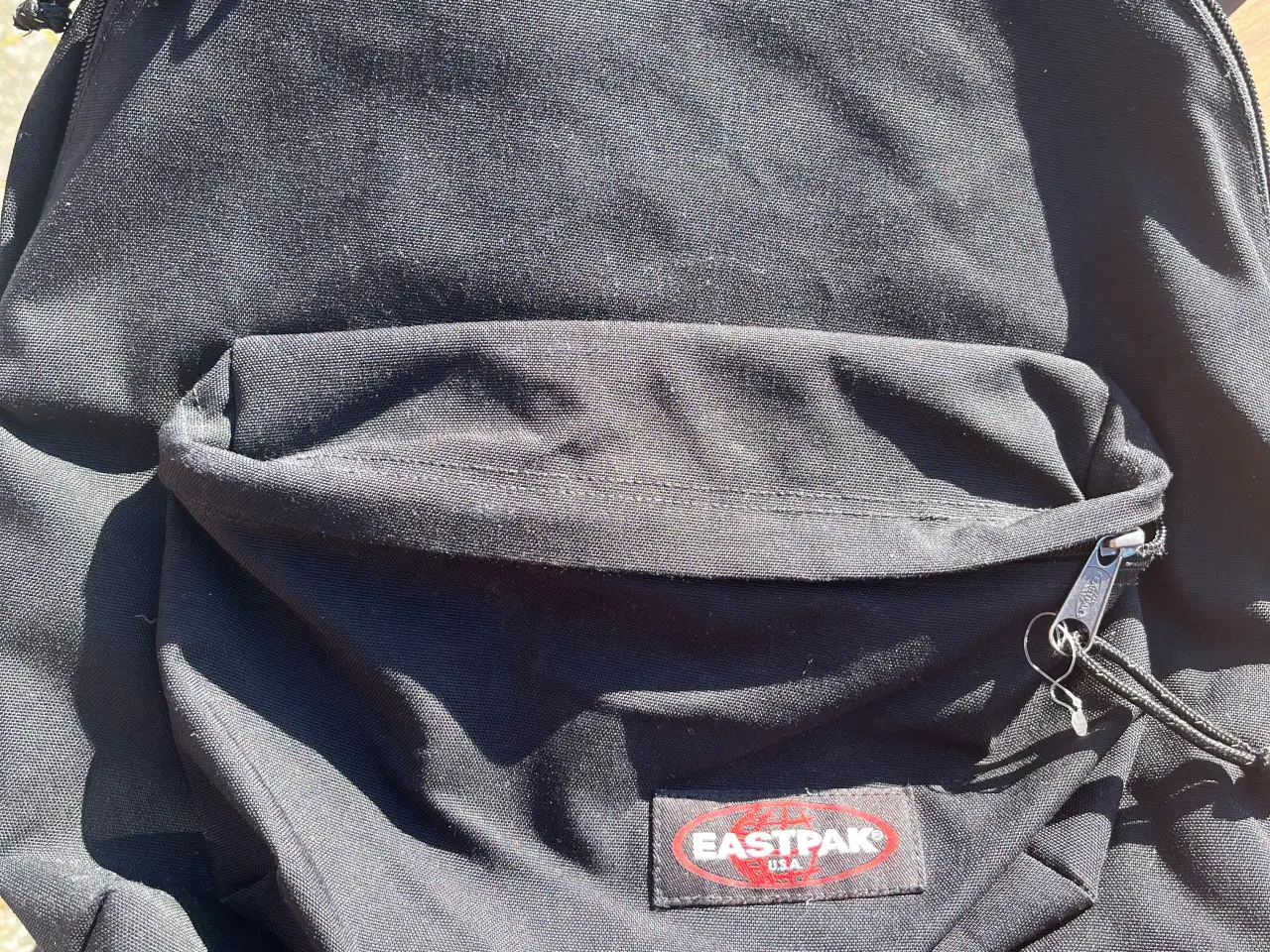 Billede 1 - Eastpack rygsæk, sort
