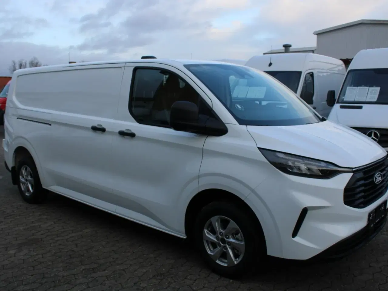 Billede 2 - Ford Transit Custom 320L 2,0 EcoBlue Trend aut. AWD