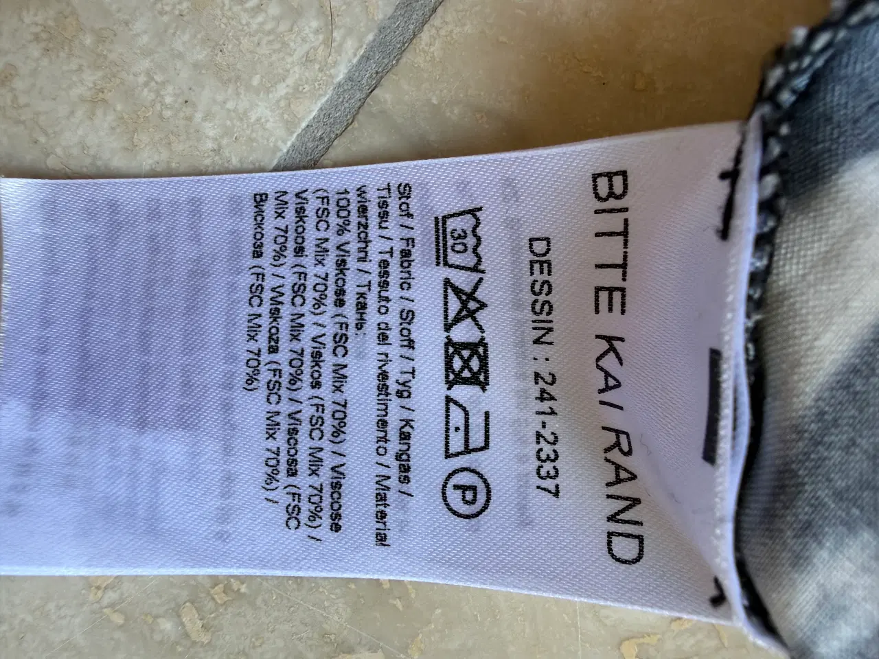 Billede 4 - Bitte Kai Rand bluse i viskose, som ny