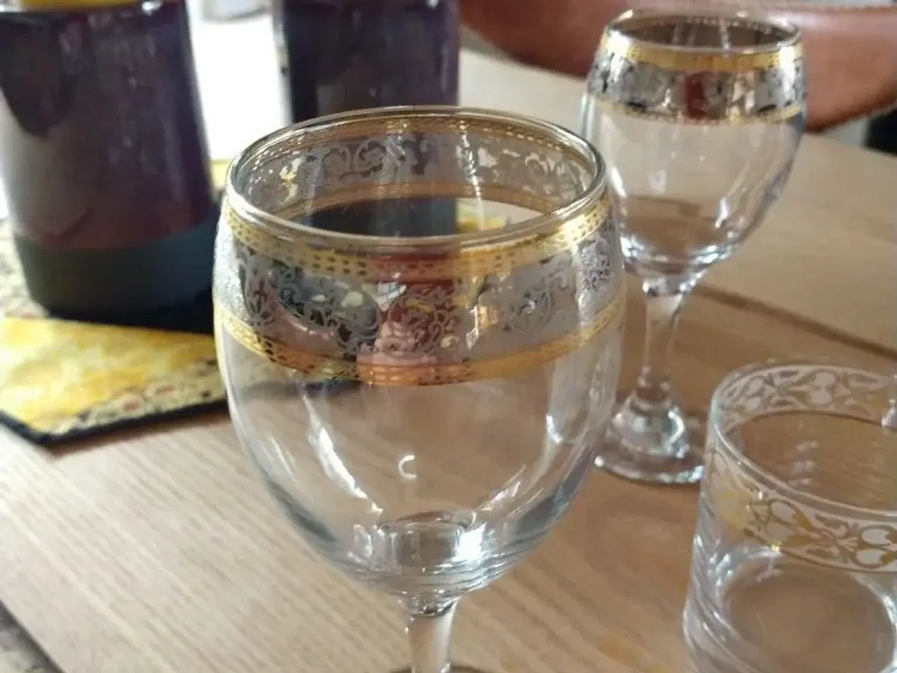 Billede 2 - 15 glas med guldkant
