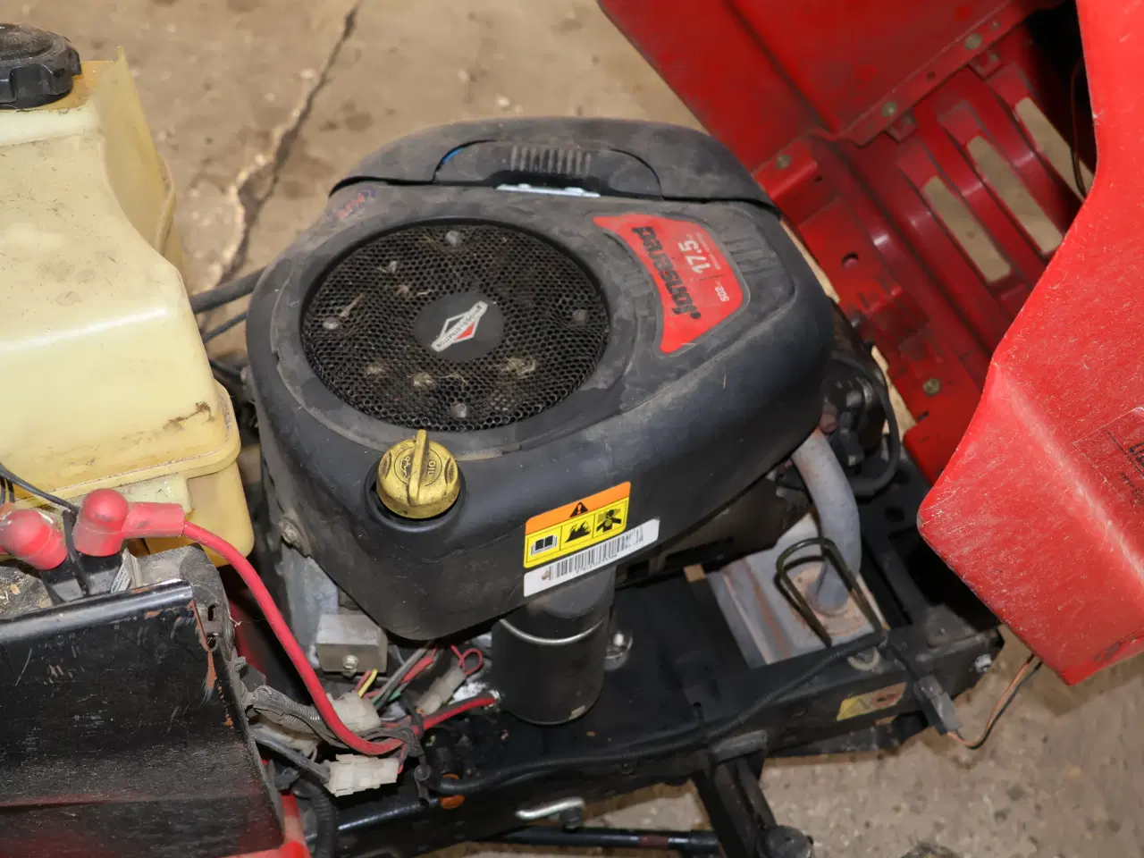 Billede 7 -  Jonsered LT2218A havetraktor