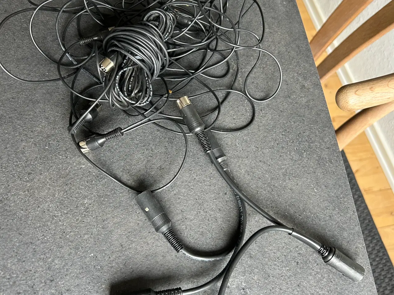 Billede 4 - BEOLAB 8000 Med Træfront De gamle front medfølger