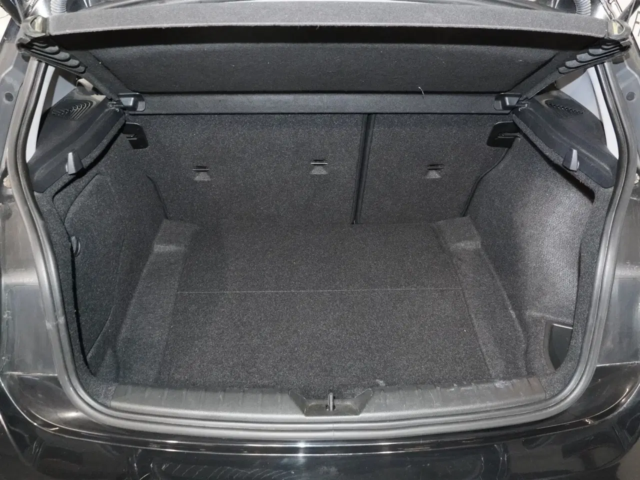 Billede 9 - BMW 114d 1,6 D 95HK 5d 6g