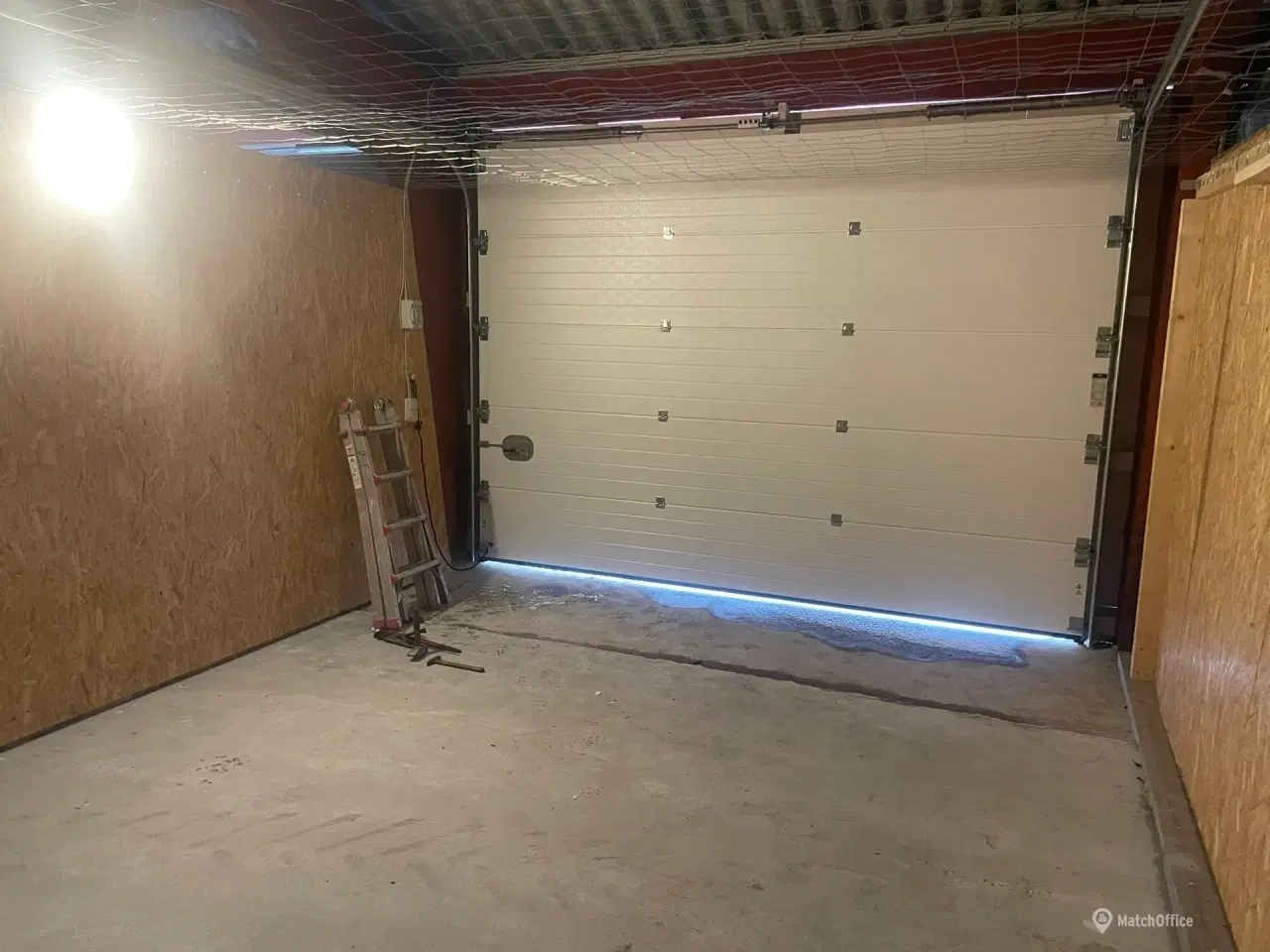 Billede 5 - Lager/garage udlejes
