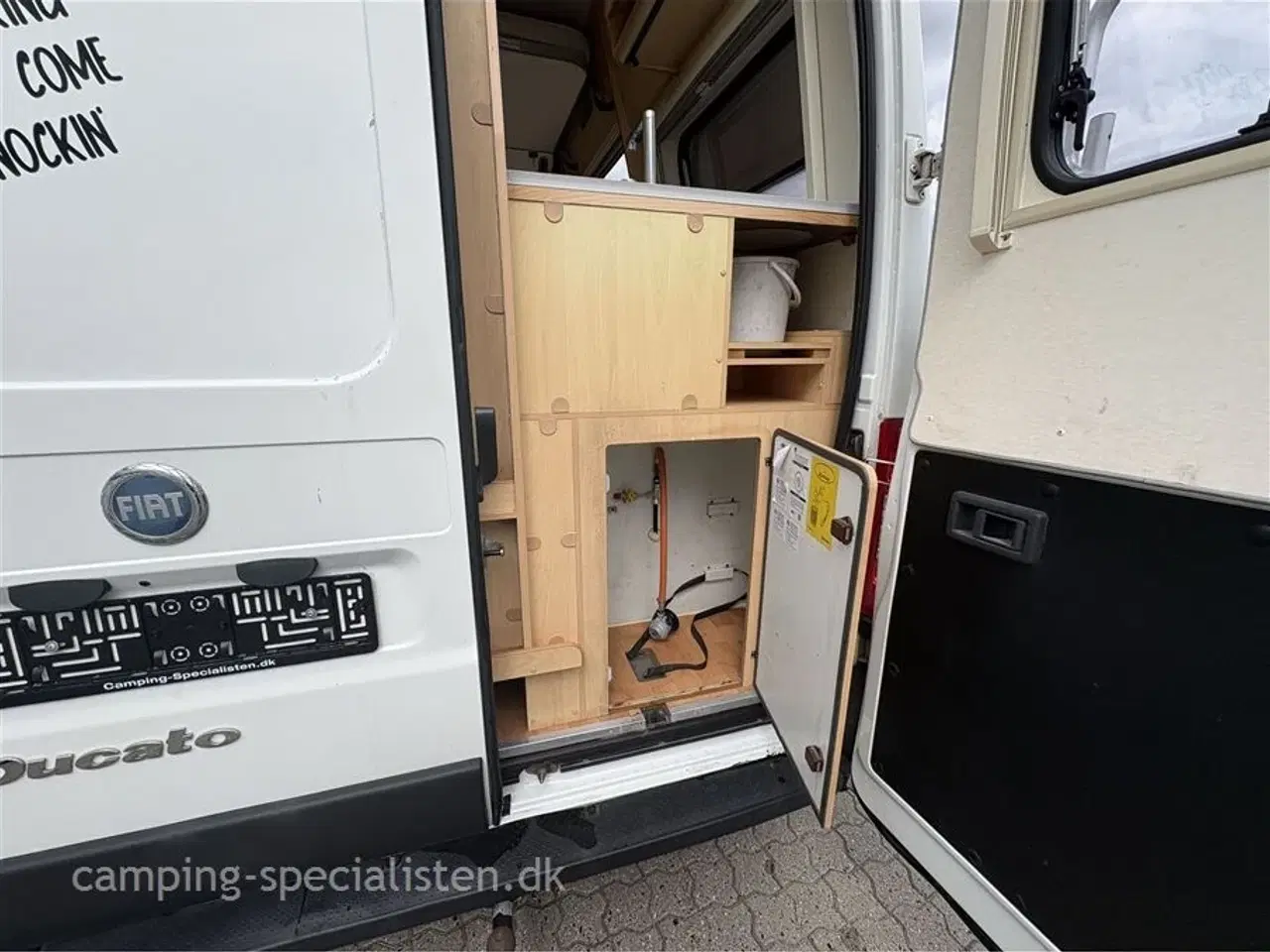 Billede 11 - 2007 - Fiat DUCATO   Pæn og velholdt camper med sjov indretning fra 2007. hos Camping-Spercialisten