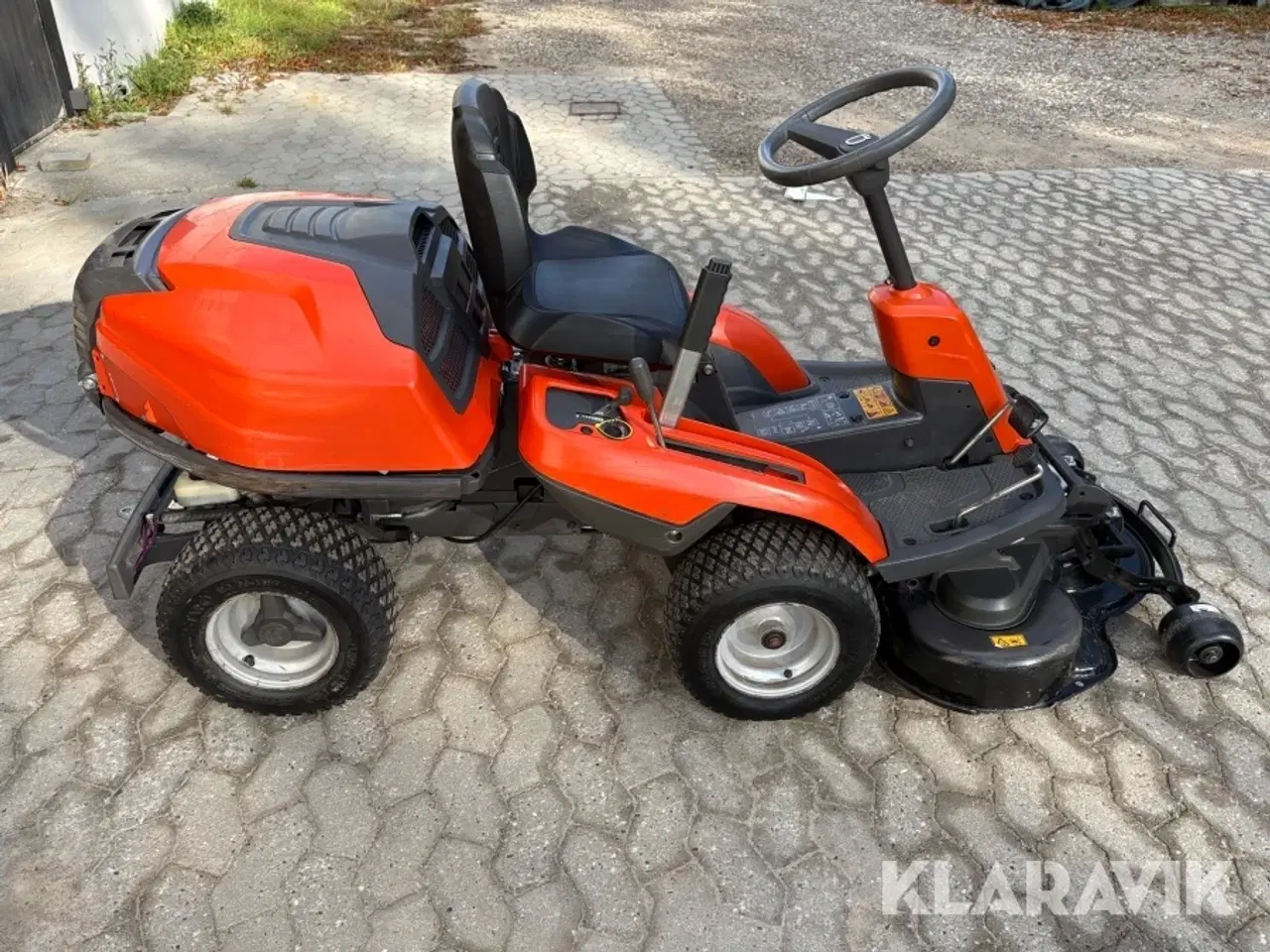 Billede 6 - Plæneklipper Husqvarna R214TC