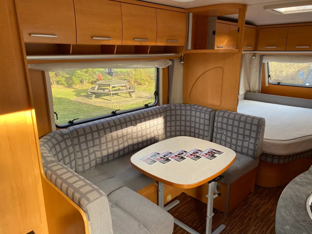 Billede 7 - Hymer Living 560 Køjevogn