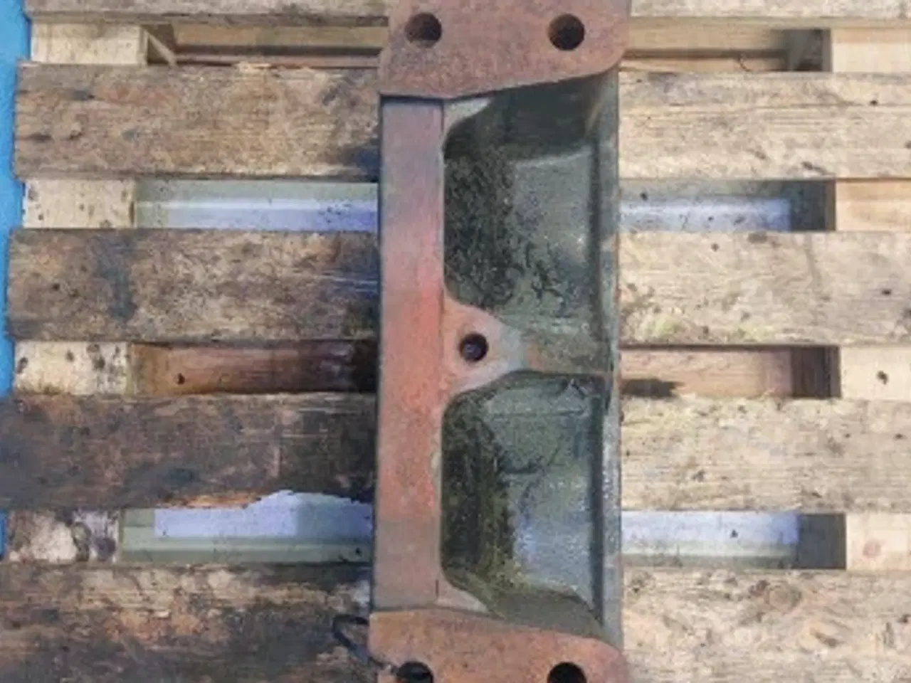 Billede 2 - Massey Ferguson 6480 Front Vægt Camme 4270492M1