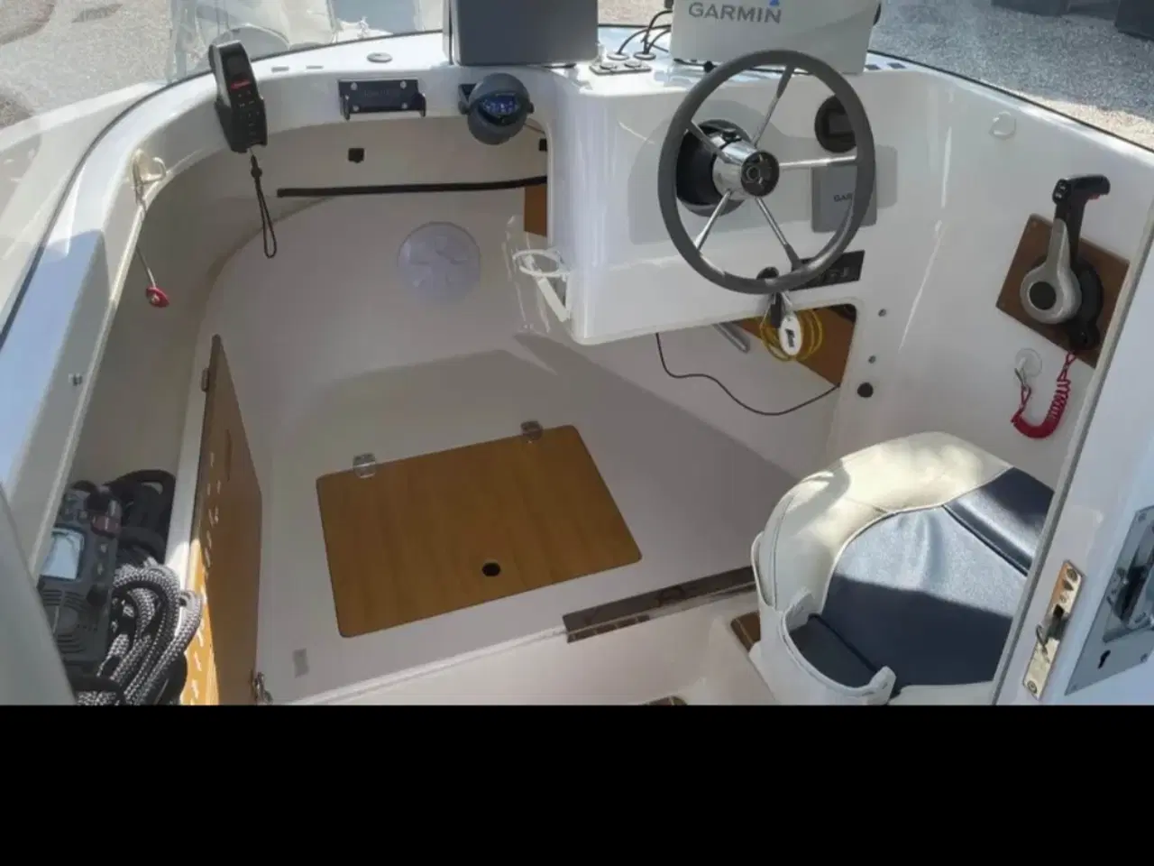 Billede 4 - QuickSilver - Ørnvik Pilot House 500