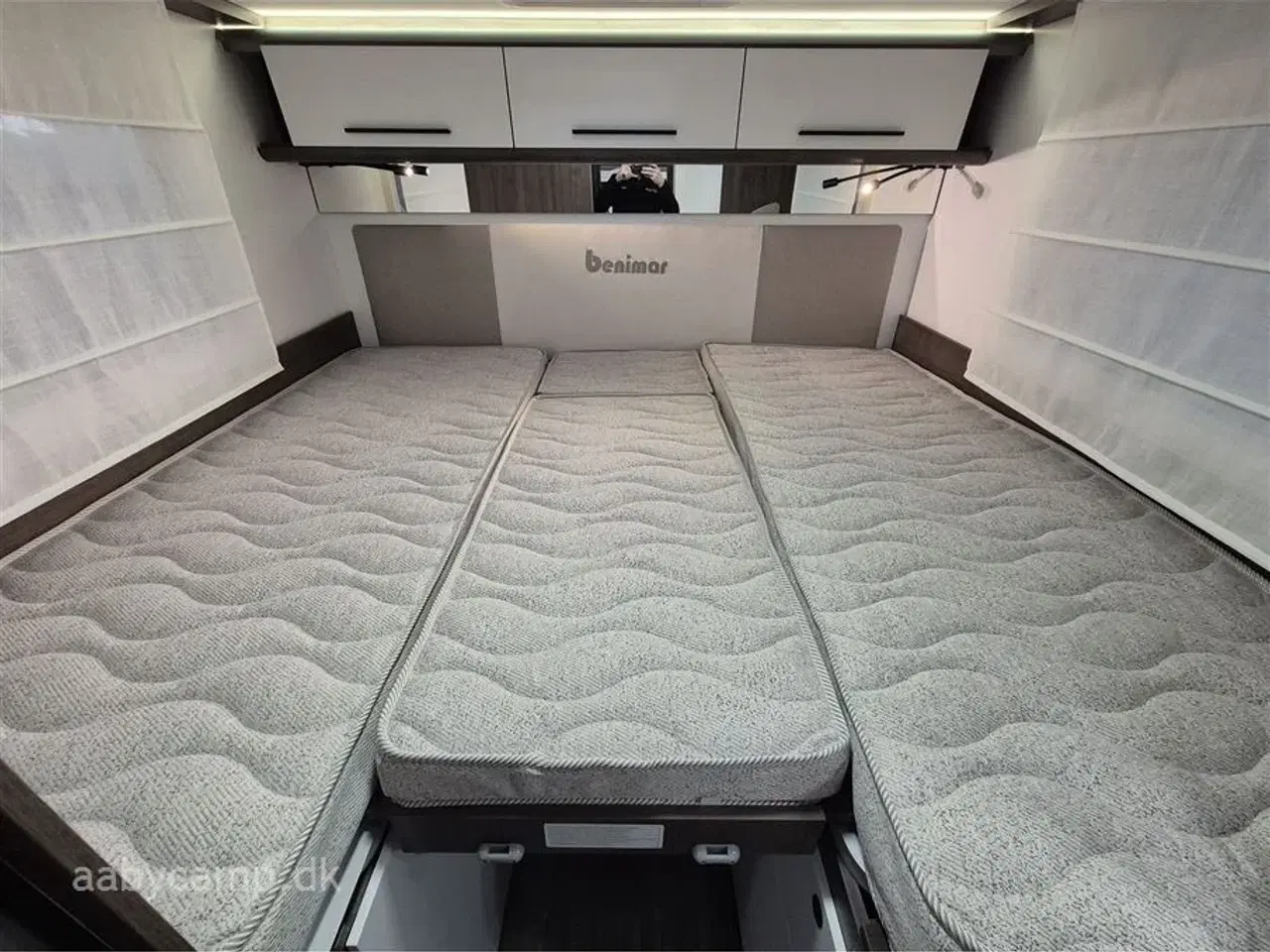 Billede 16 - 2026 - Benimar Tessoro 463   Topudstyret Familie camper