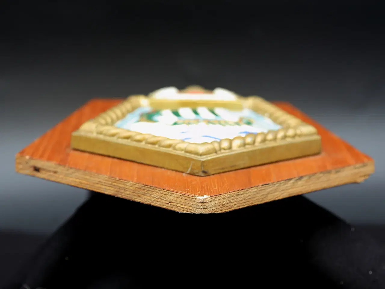 Billede 6 - Britisk marinevåbenskjold fra HMS Green Rover