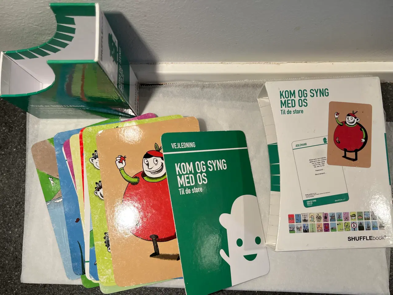 Billede 1 - Shufflebook 47 år Kom og syng med os