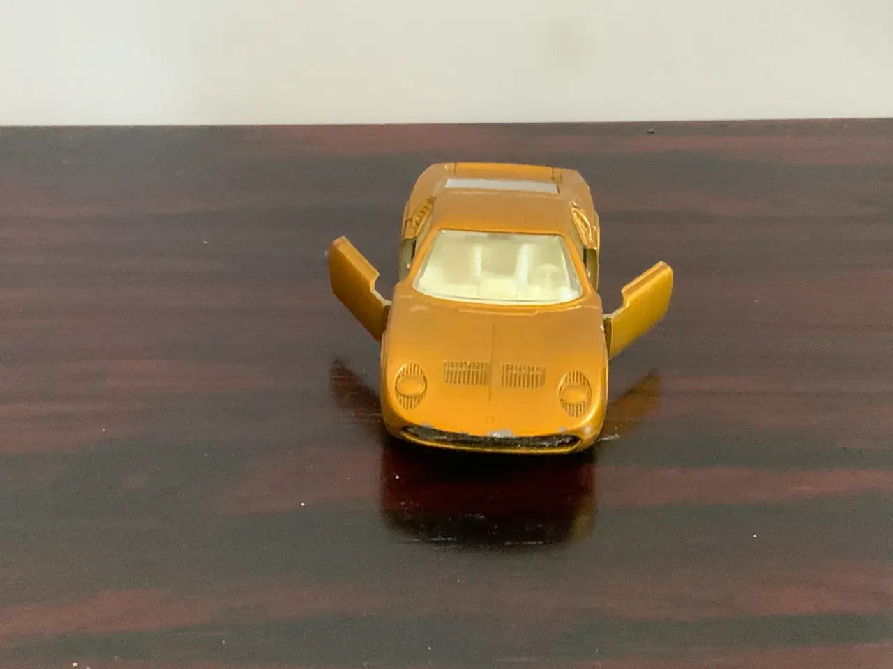 Billede 2 - Matchbox Superfast No. 33  Lamborghini Miura P400