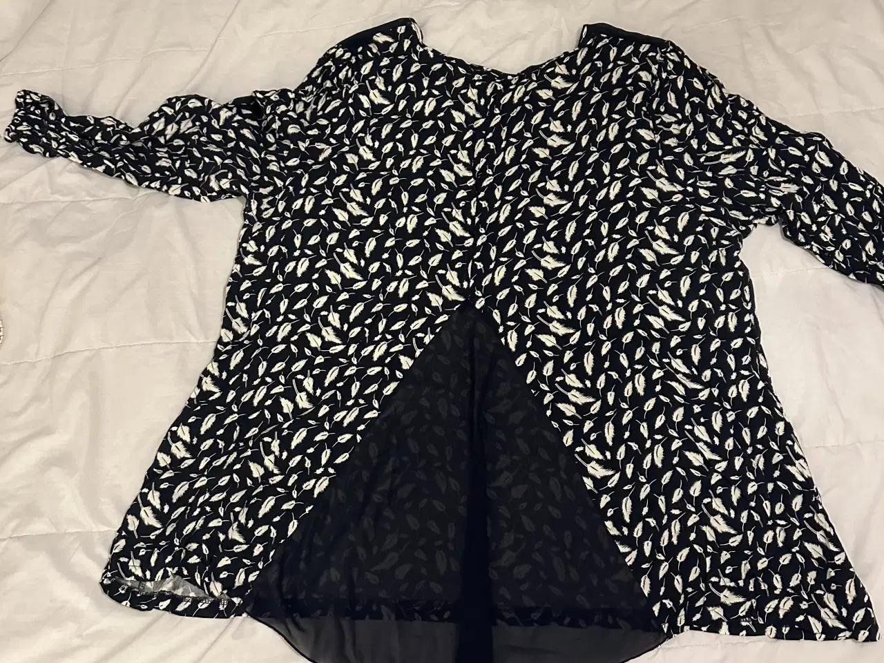 Billede 11 - Fin og let bluse/tunika