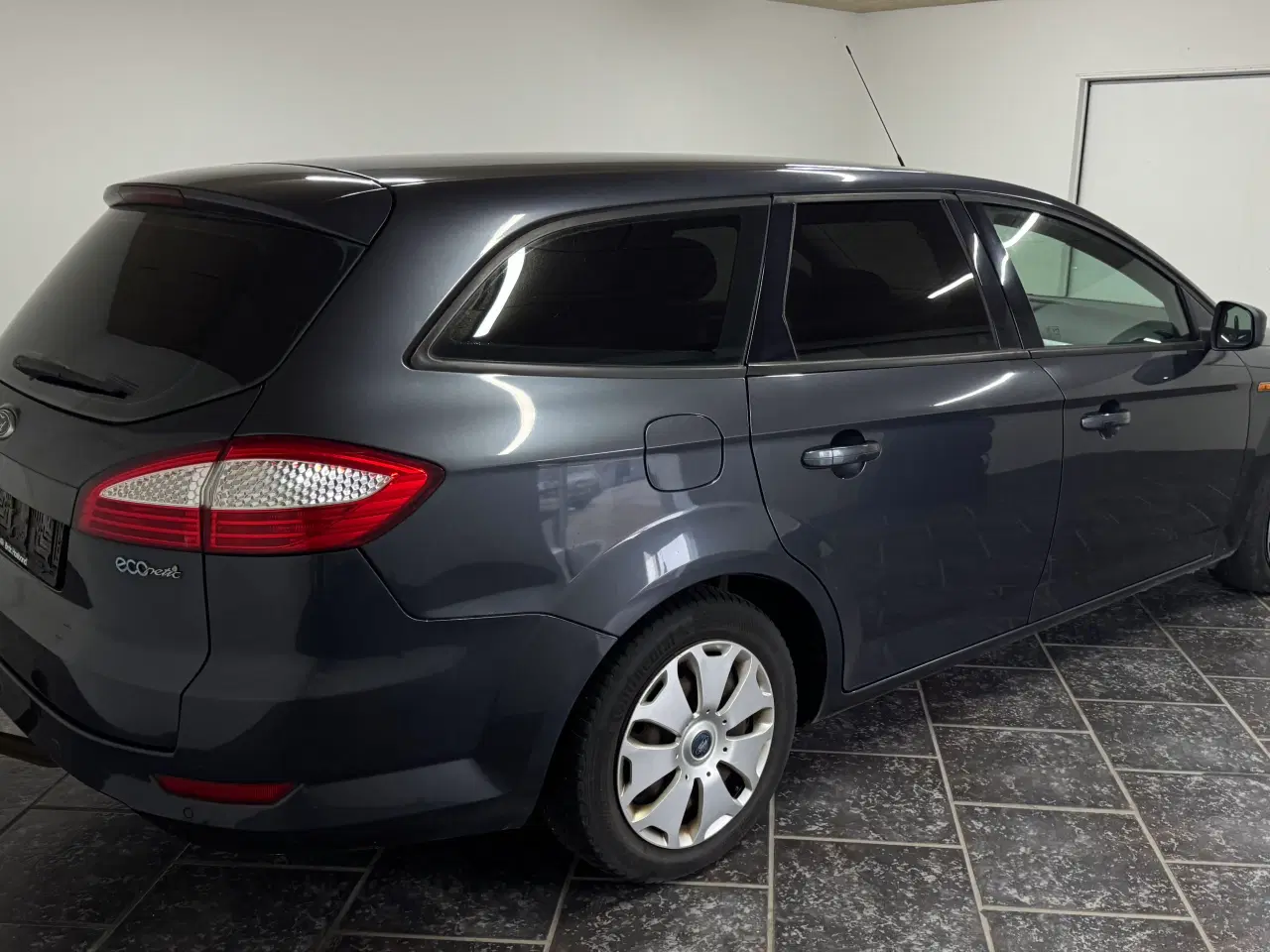 Billede 4 - Velholdt Ford Mondeo