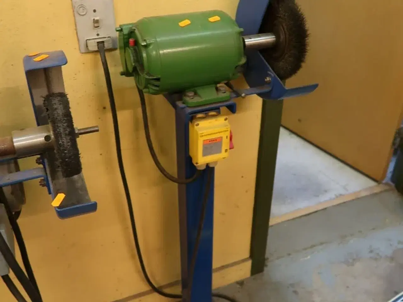 Billede 1 - Bænksliber på stand