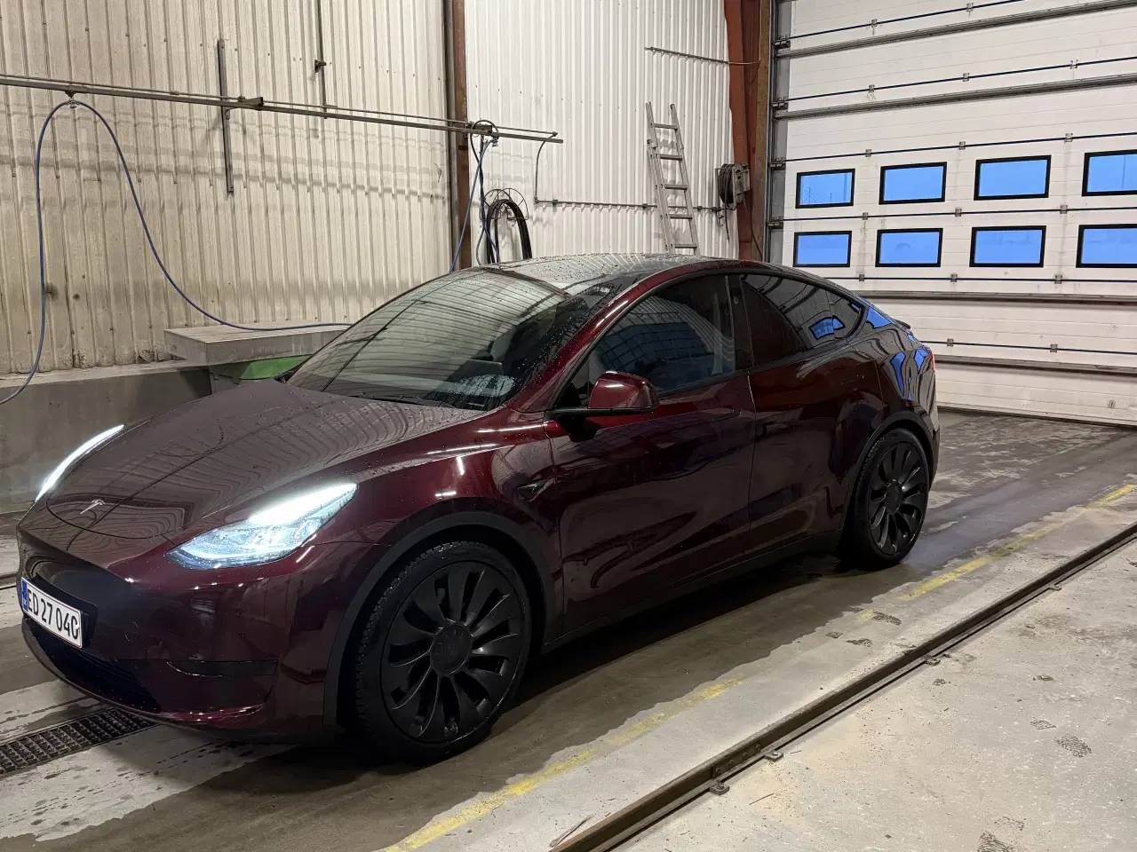 Billede 1 - Tesla model Y Rwd stand range 2024