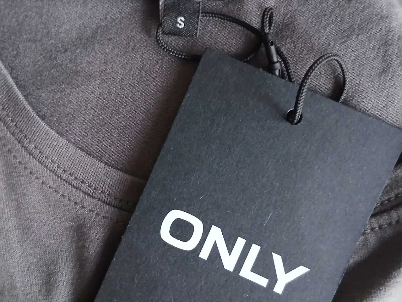 Billede 7 - Top. Only. Small/36