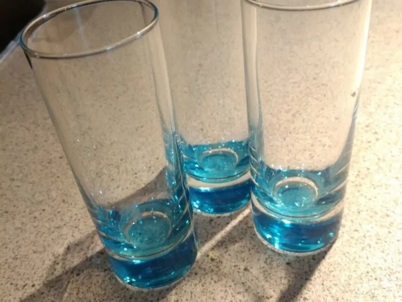 Billede 1 - Flotte farverige shut glas 