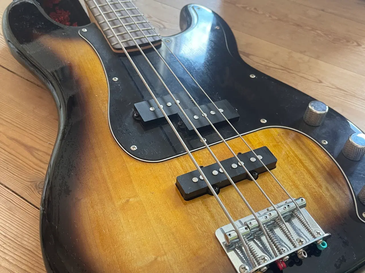 Billede 9 - Ubrugt el-bas fra Squier, affinity PJ