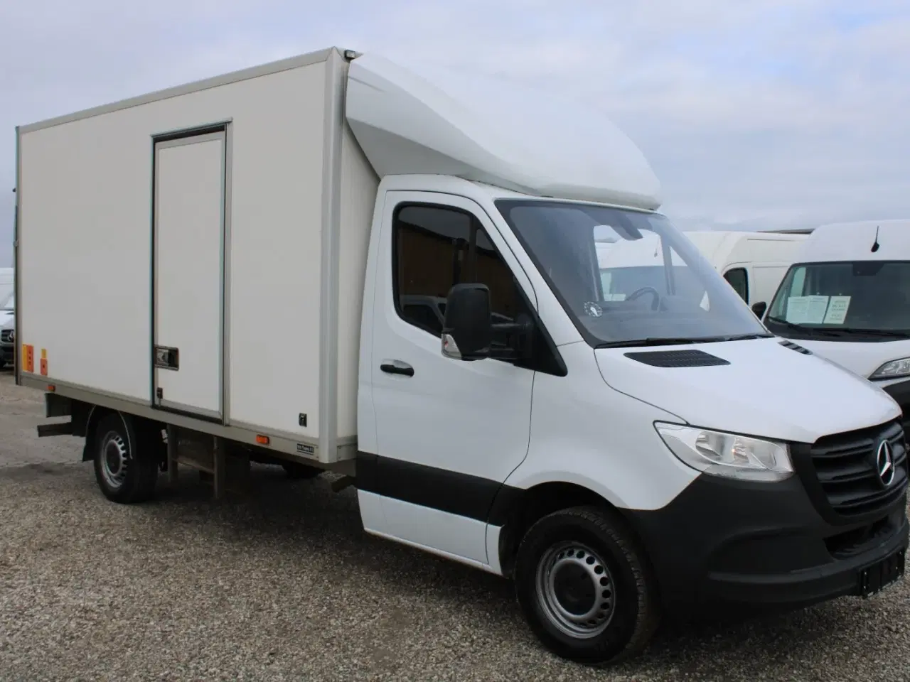 Billede 2 - Mercedes Sprinter 319 3,0 CDi Alukasse m/lift aut.