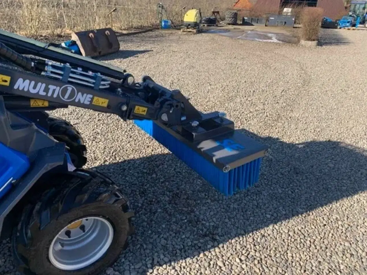 Billede 4 - Skubbekost passer på Multione/Avant