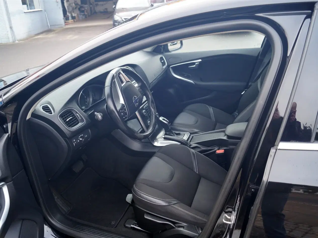 Billede 8 - Volvo V40 2,0 D3 Momentum 150HK 5d Aut.