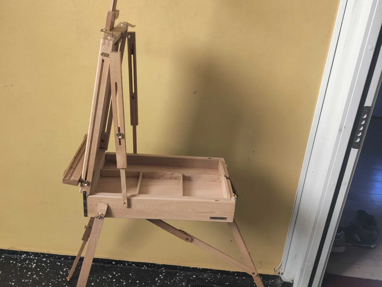Billede 4 - Staffeli, Transportabelt justérbart i træ