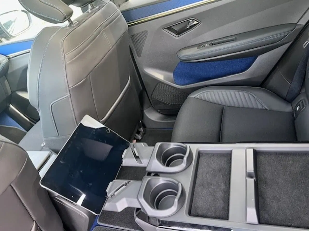 Billede 12 - Flot Renault Scenic E-Tech, m. dæmpbar glastag