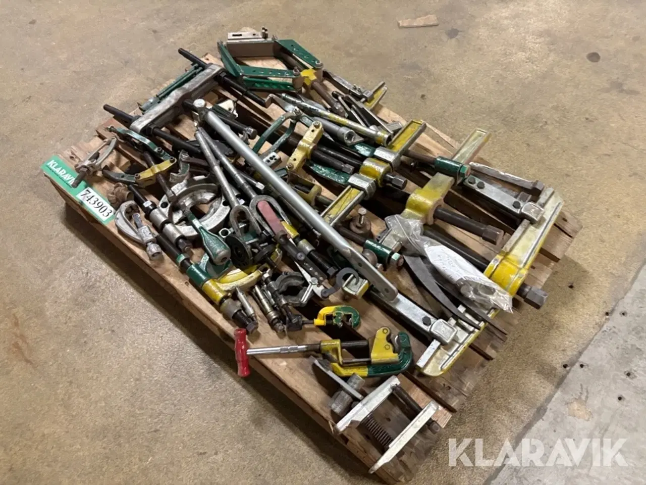 Billede 2 - Assorterede tvinger - 1 palle