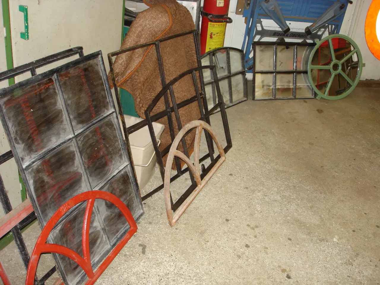 Billede 5 - Staldvinduer med spejle og uden