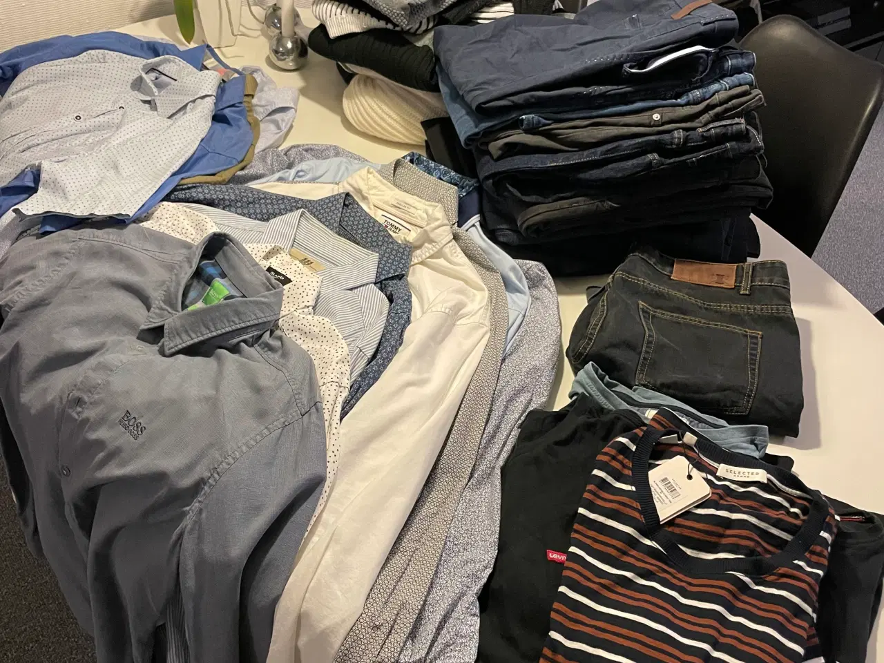 Billede 1 - Stor pakke med herretøj