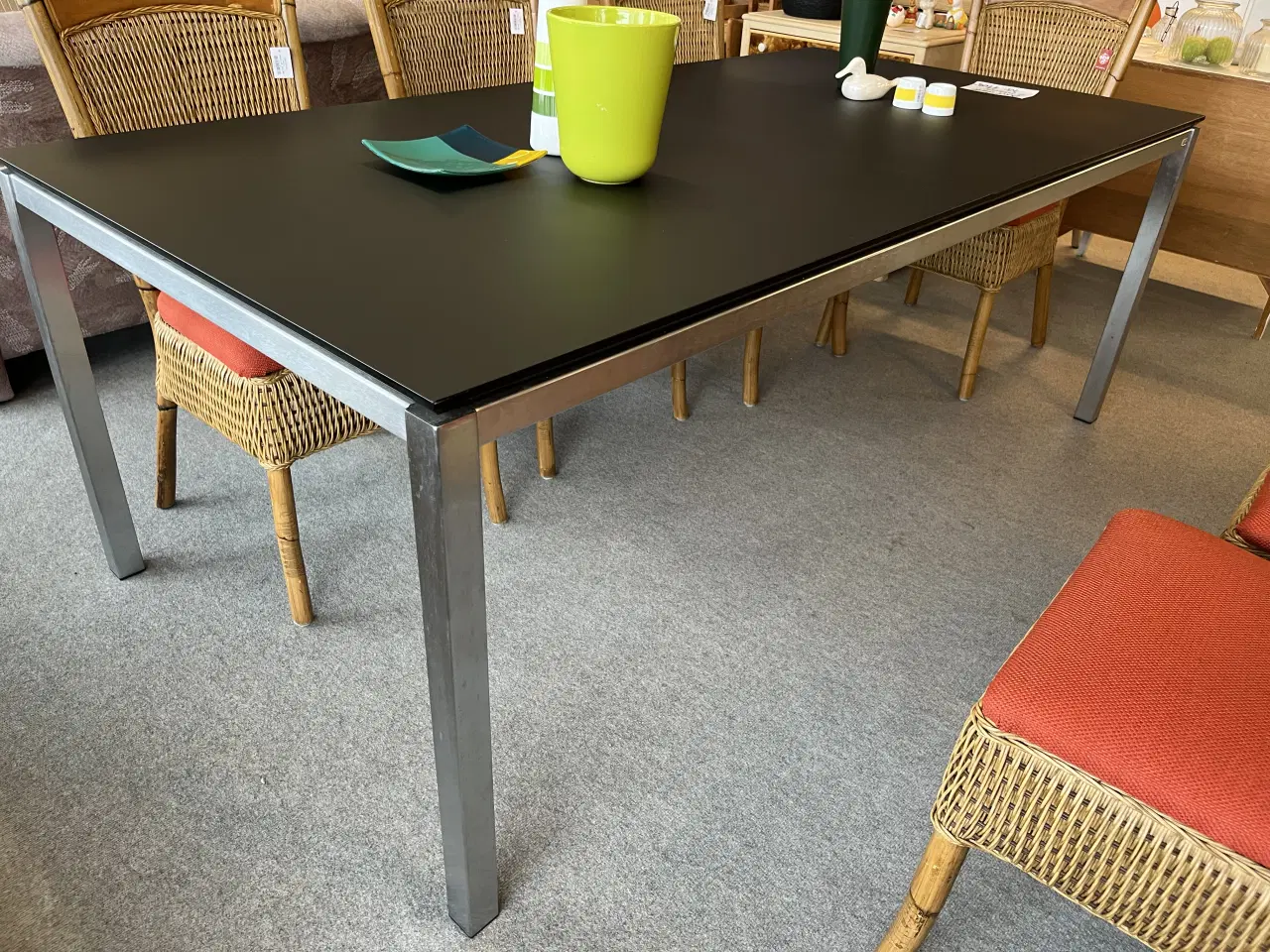 Billede 1 - Flot Spisebord fra Ansager