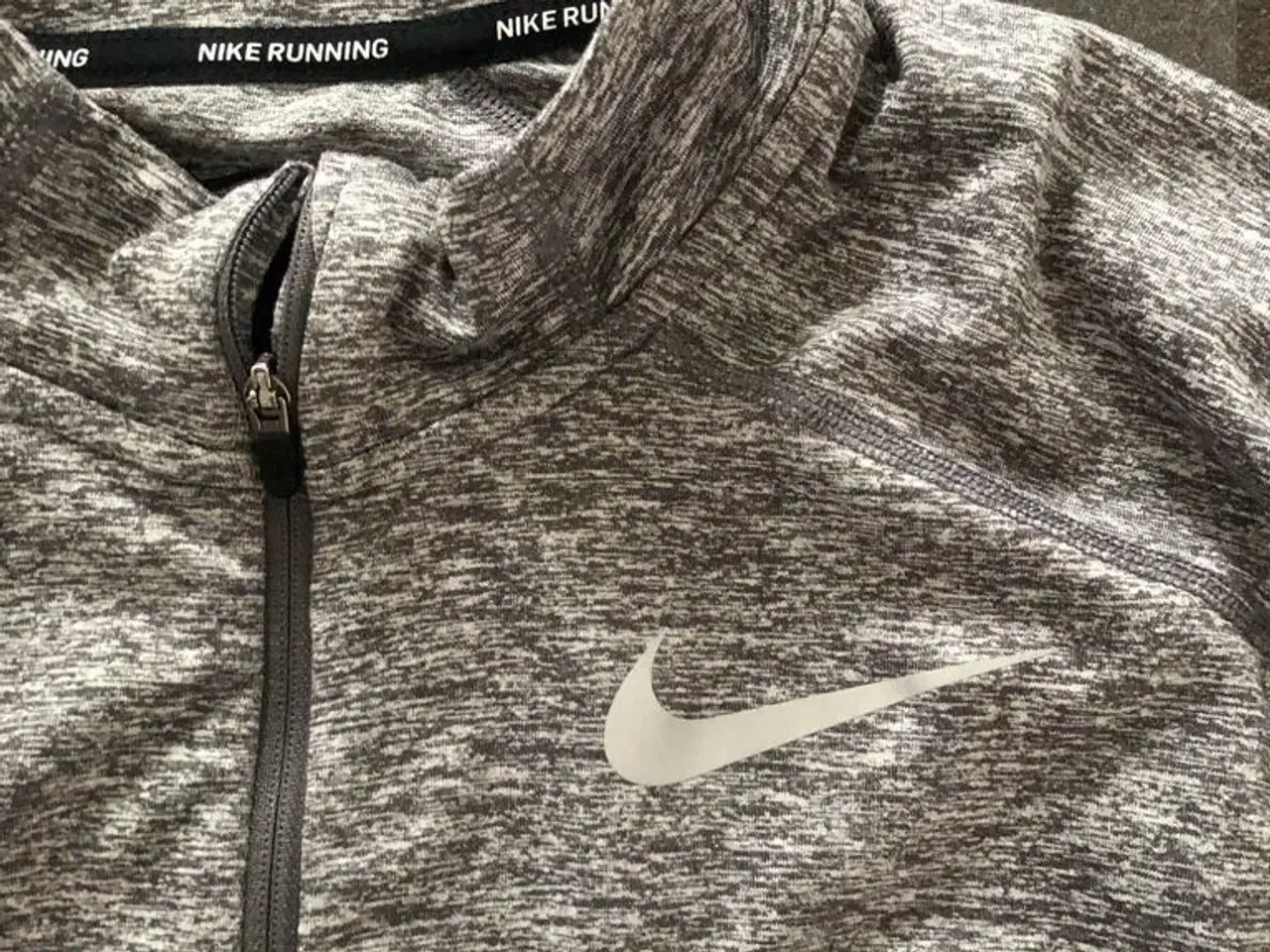 Billede 2 - Nike  running dry fit