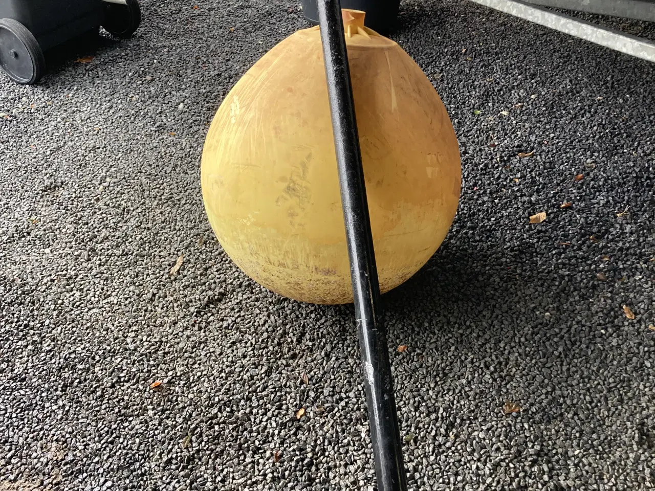 Billede 1 - Bøje til båd