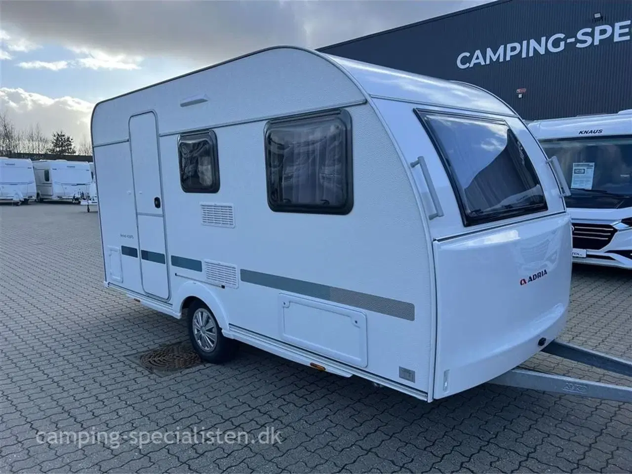 Billede 2 - 2025 - Adria Aviva 400 PS   2025 Adria Aviva 400 PS - se den nu hos Camping-Specialisten.dk